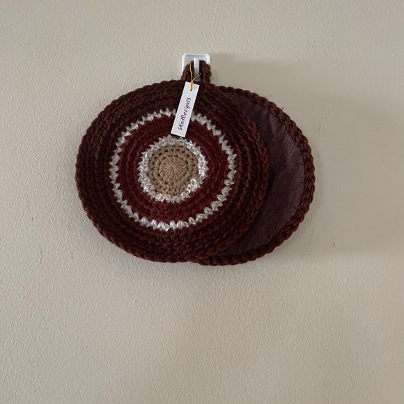 Round Pot Holders, Crochet Pot Holders, Kitchen Decor, Crochet Housewarming Gift - Picture 7 of 8